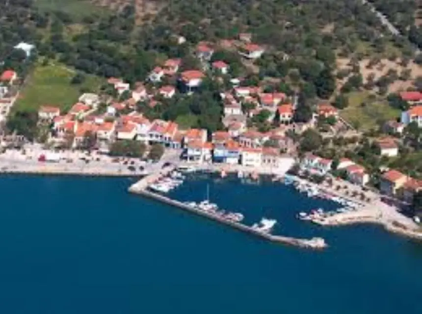 Ο Καθηγητής Ακίνδυνος Κελεμπερτζής ζητά από ΔΕΥΑΛ και Χημείο ανάλυση και ενημέρωση για το νερό της Σκάλας