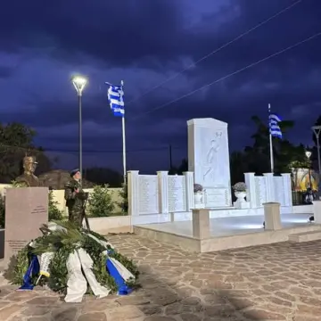 kouv3_n Τα αποκαλυπτήρια της προτομής του Γιώργου Κουβελίδη-Η άποψή μας-Η εύγλωττη σιωπή του Στρατή Πάντα