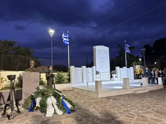 kouv3_n Τα αποκαλυπτήρια της προτομής του Γιώργου Κουβελίδη-Η άποψή μας-Η εύγλωττη σιωπή του Στρατή Πάντα