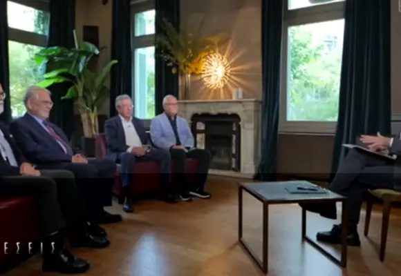 Τέσσερις συμφοιτητές, φίλοι, διακεκριμένοι και καταξιωμένοι παγκοσμίως  ιατροί [Videos]