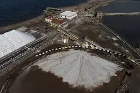 Κανένας αιρετός του Δήμου δε βρέθηκε να σχολιάσει την πληροφορία για την πώληση των αλυκών;