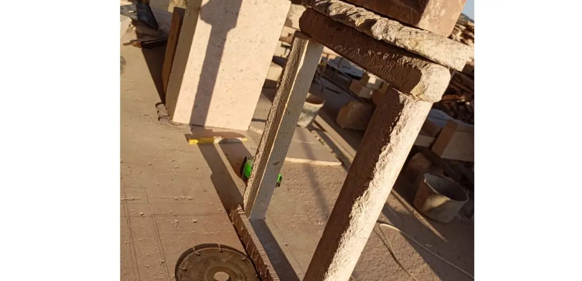 15ήμερο πέτρας και ζωγραφικής στον Πολιχνίτο το καλοκαίρι-με αφορμή το βιβλίο των Κ.Κουκούλα και Τ.Κατερίνη