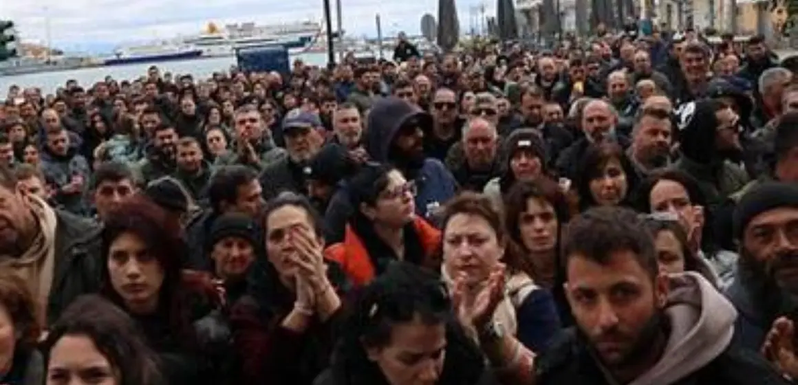 afdodis-pyretos-jpg Η ΛΕΣΒΟΣ ΔΕΝ ΚΕΙΤΑΙ ΜΑΚΡΑΝ….