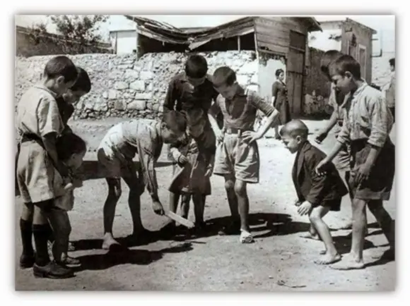 paidakia- Πού μι πιάνιτι μπαστάρδ΄ να ρίξου!