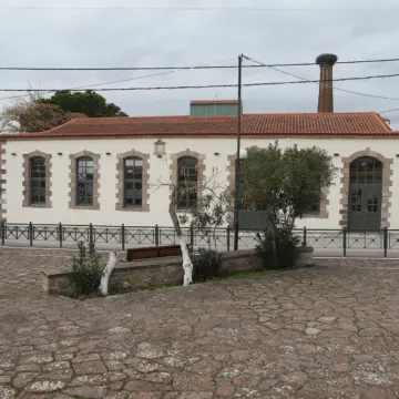 POLIK POLICHNITOU POLIK POLICHNITOU
