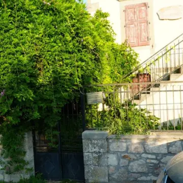 ΛΑΟΓΡΑΦΙΚΟ ΜΟΥΣΕΙΟ ΠΟΛΙΧΝΙΤΟΥ, ΕΝΝΙΑ ΧΡΟΝΙΑ ΑΔΙΚΑΙΟΛΟΓΗΤΗΣ ΑΝΑΜΟΝΗΣ [ΒΙΝΤΕΟ]