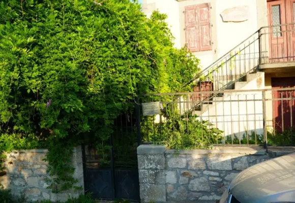 ΛΑΟΓΡΑΦΙΚΟ ΜΟΥΣΕΙΟ ΠΟΛΙΧΝΙΤΟΥ, ΕΝΝΙΑ ΧΡΟΝΙΑ ΑΔΙΚΑΙΟΛΟΓΗΤΗΣ ΑΝΑΜΟΝΗΣ [ΒΙΝΤΕΟ]